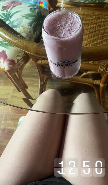 Itzgracierobbins nude star images