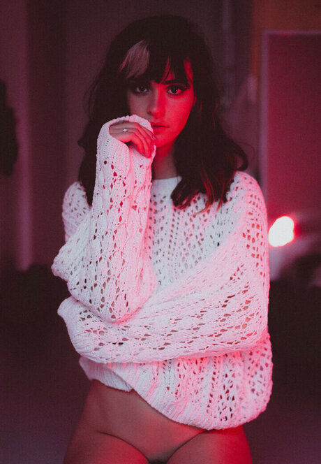 Emeline Faure nudes model galleries