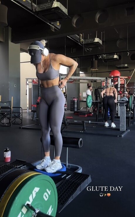 black cuckold onlyfans hd photo