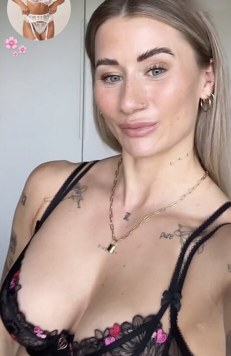 Lenaajoy star porn photo