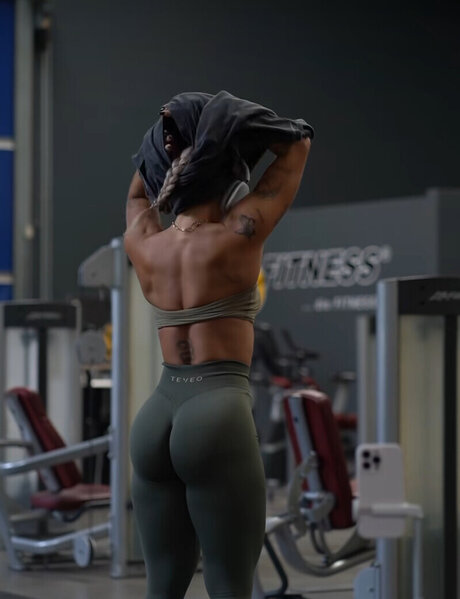 Lenaajoy erotic model gallery