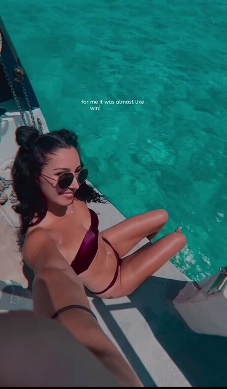 Larafina sexy actress photo