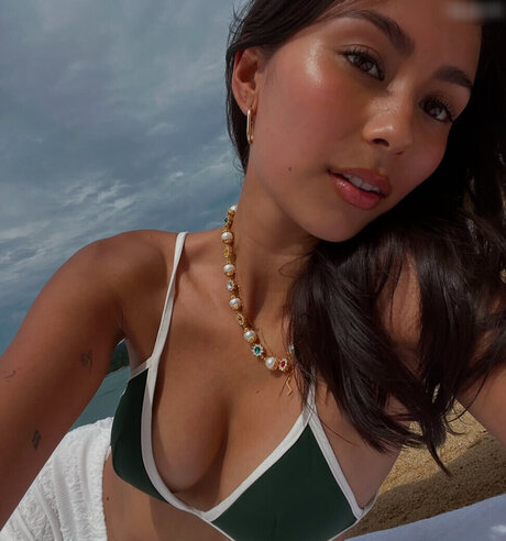 Liane Polt star top picture