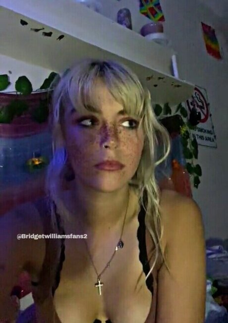 Bridget Williams hot star image