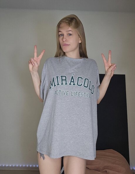 camallia candy model perfect image