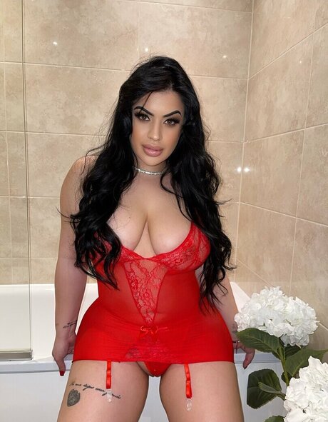 Lissa Aires beautiful star archive