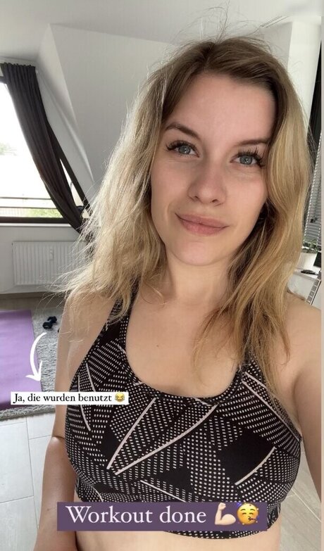 FormulaLena erotic actress pictures