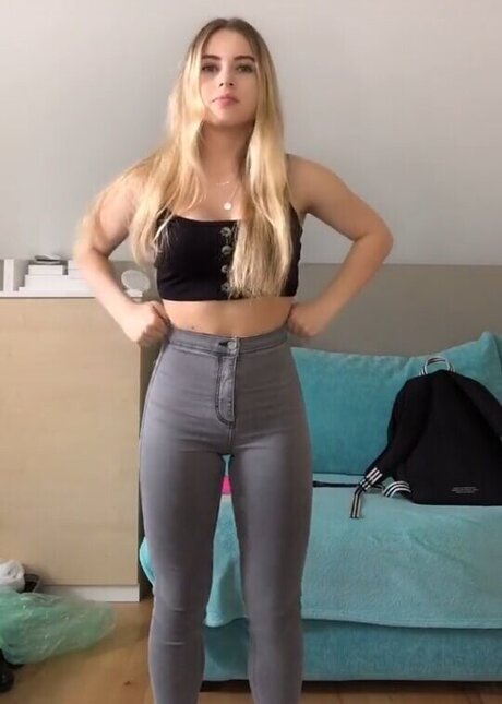 Itsmisabell model high quality archive