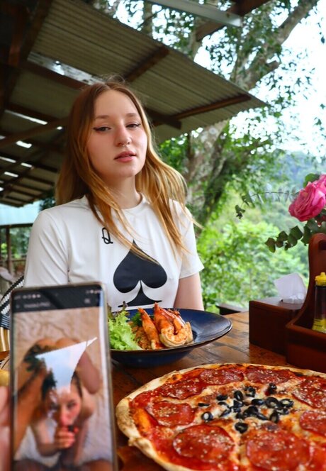 Glitterandanthrax pornstar beautiful pics