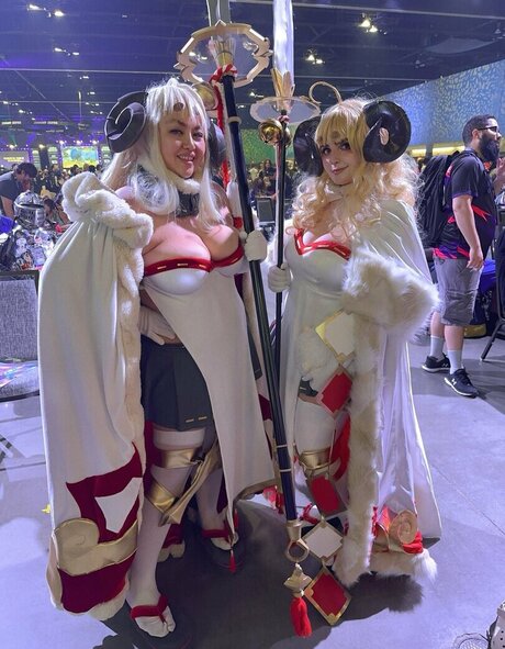 Aretteepls hot actress photo