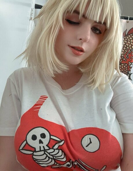 Aretteepls model nice pic