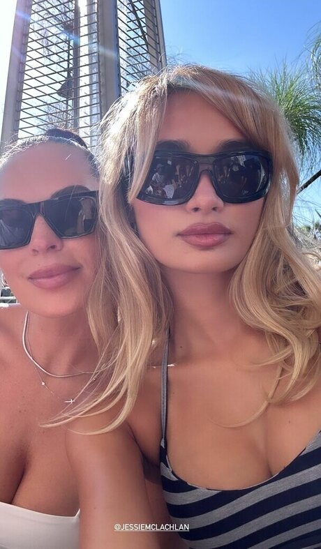 Pia Mia Perez beautiful star img