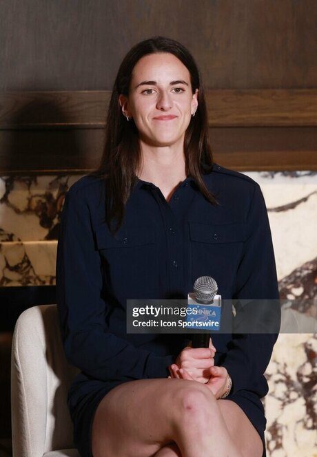 heluvstikax star sex photo