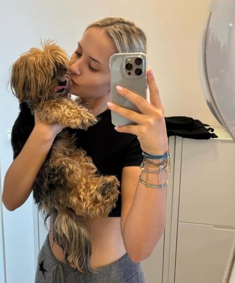 leather leggings onlyfans sexy nudes pic