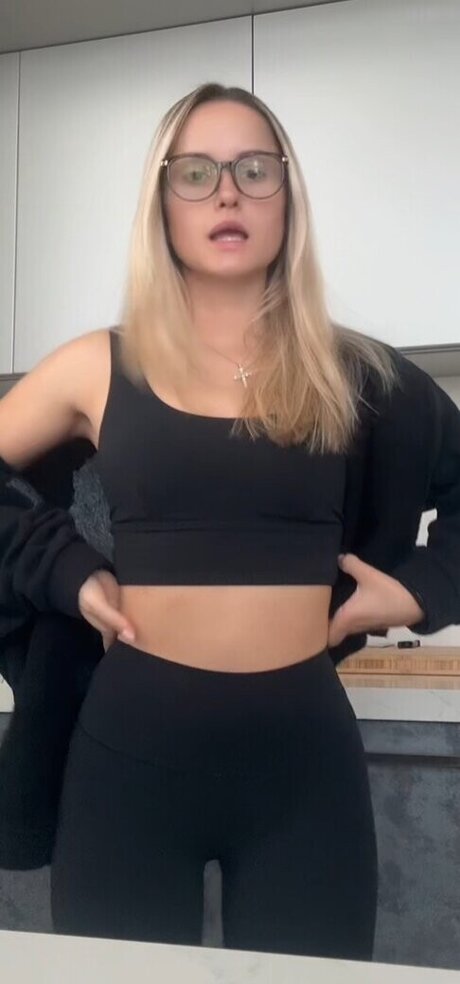 bride onlyfans free sex image