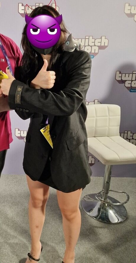 Akuma Nihmune nude actress pictures