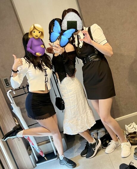 Akuma Nihmune beautiful star pics