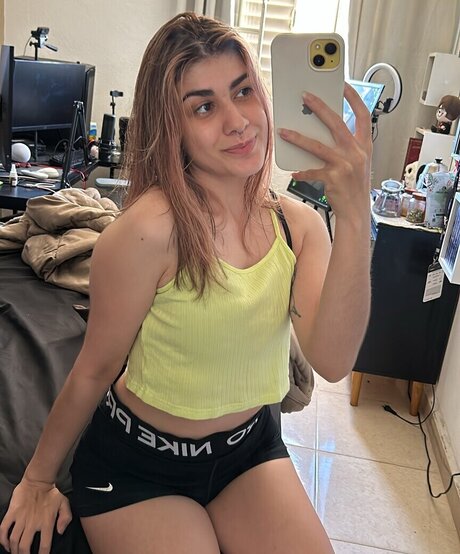 lorak al free actress pic