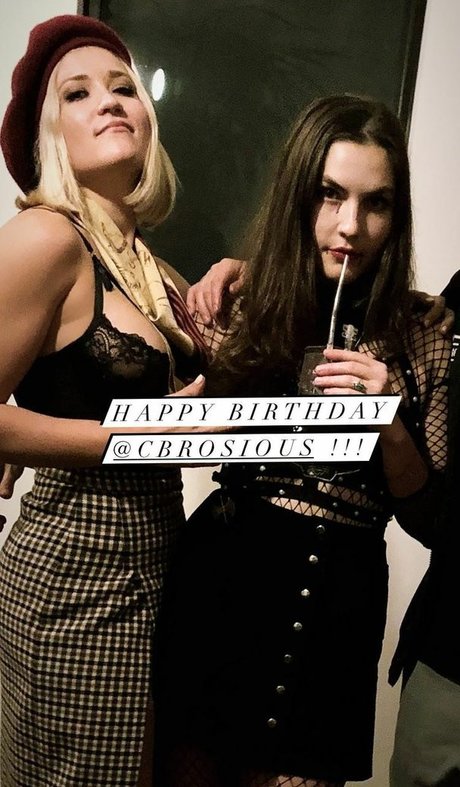 Emily Osment model perfect picture