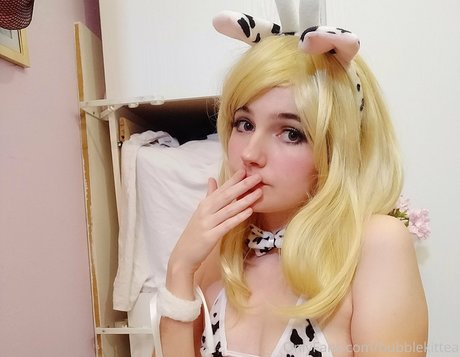 Bubblekittea nudes model pic