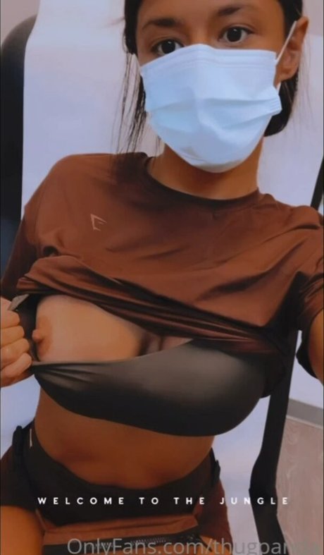 Thug Panda sexy star pics