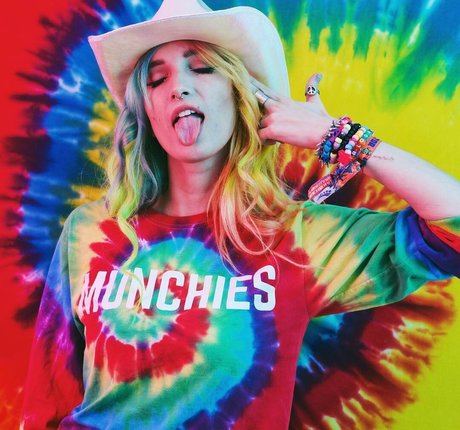 Dani Thorne pornographic star galleries