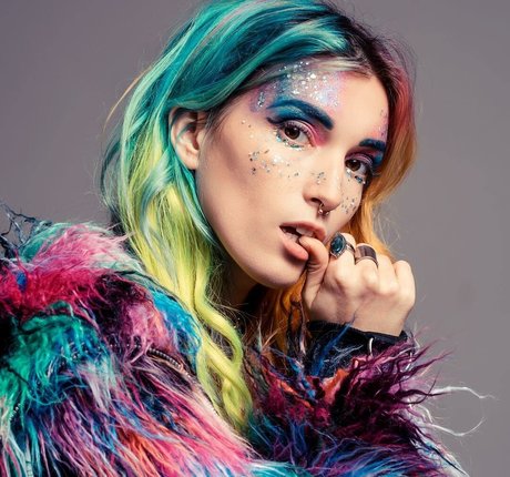 Dani Thorne nice star archive