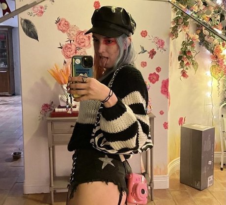 Dani Thorne pornstar top gallery