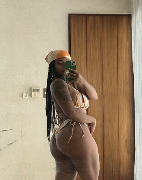 vanitybae art actress image