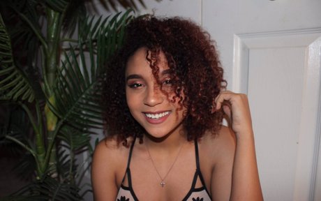 Sierra Love star best image