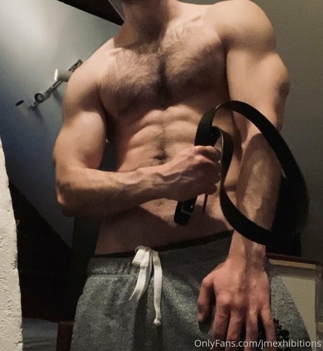 shemale handjob onlyfans hot nude photos