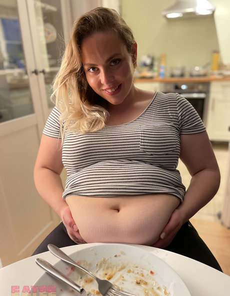 eatee pornstar free archive