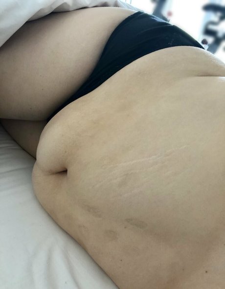 eatee pornstar nudes images