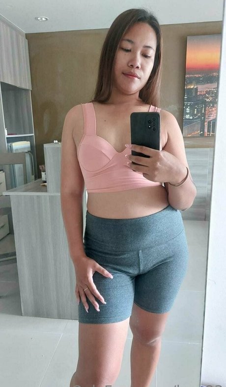 blonde babe onlyfans nude pictures