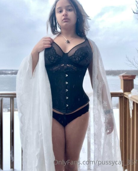 pussycat 357 sex actress img