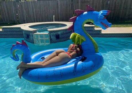 Nadia G star naked archive