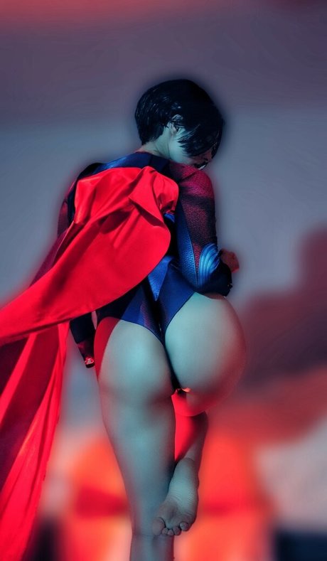 Kirsten Ria exclusive model pic