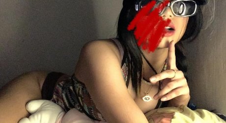 bunnygirlneki high quality model img