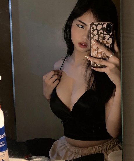 bunnygirlneki star nude photos