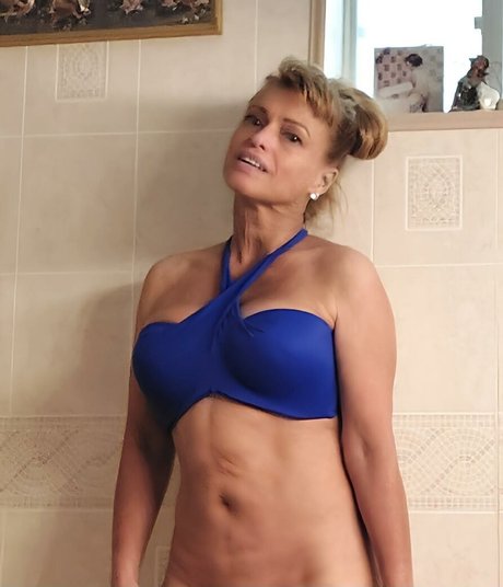 LanaRN star exclusive pics