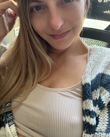 ButterflyYogaVIP model art photo