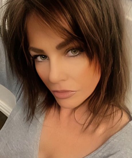 Darnell Ashbury pretty pornstar pictures