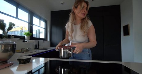 boots onlyfans nude photo