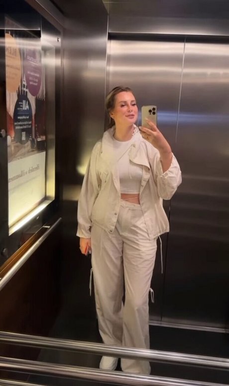 hottest redhead onlyfans sexy nude pictures