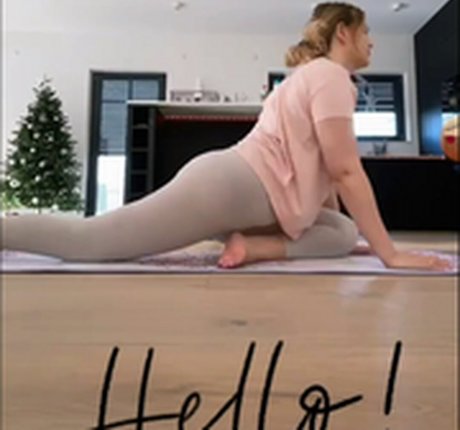 Maren Wolf model free images