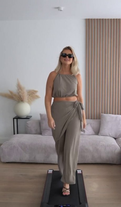 police onlyfans hot nude photos