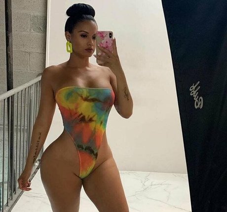 yinethcolombiana pornstar sex images