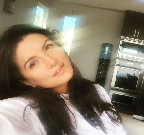 Gina Carano free actress galleries