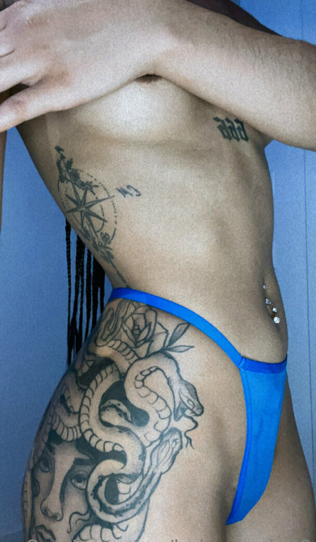 persone66996 exclusive model galleries