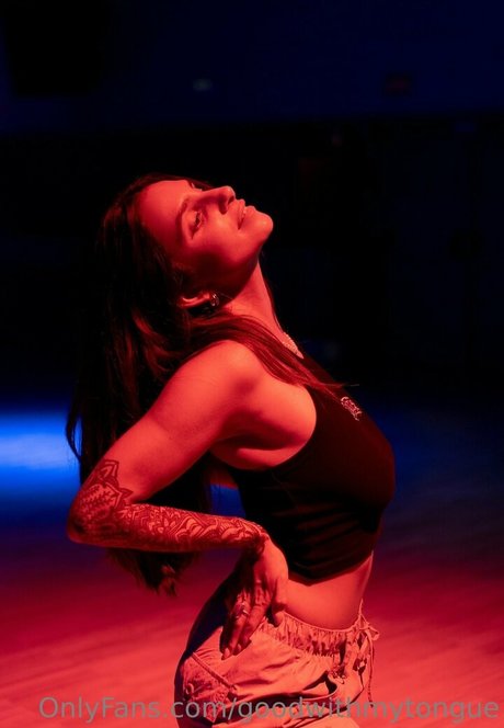 blonde shemale onlyfans free porn image